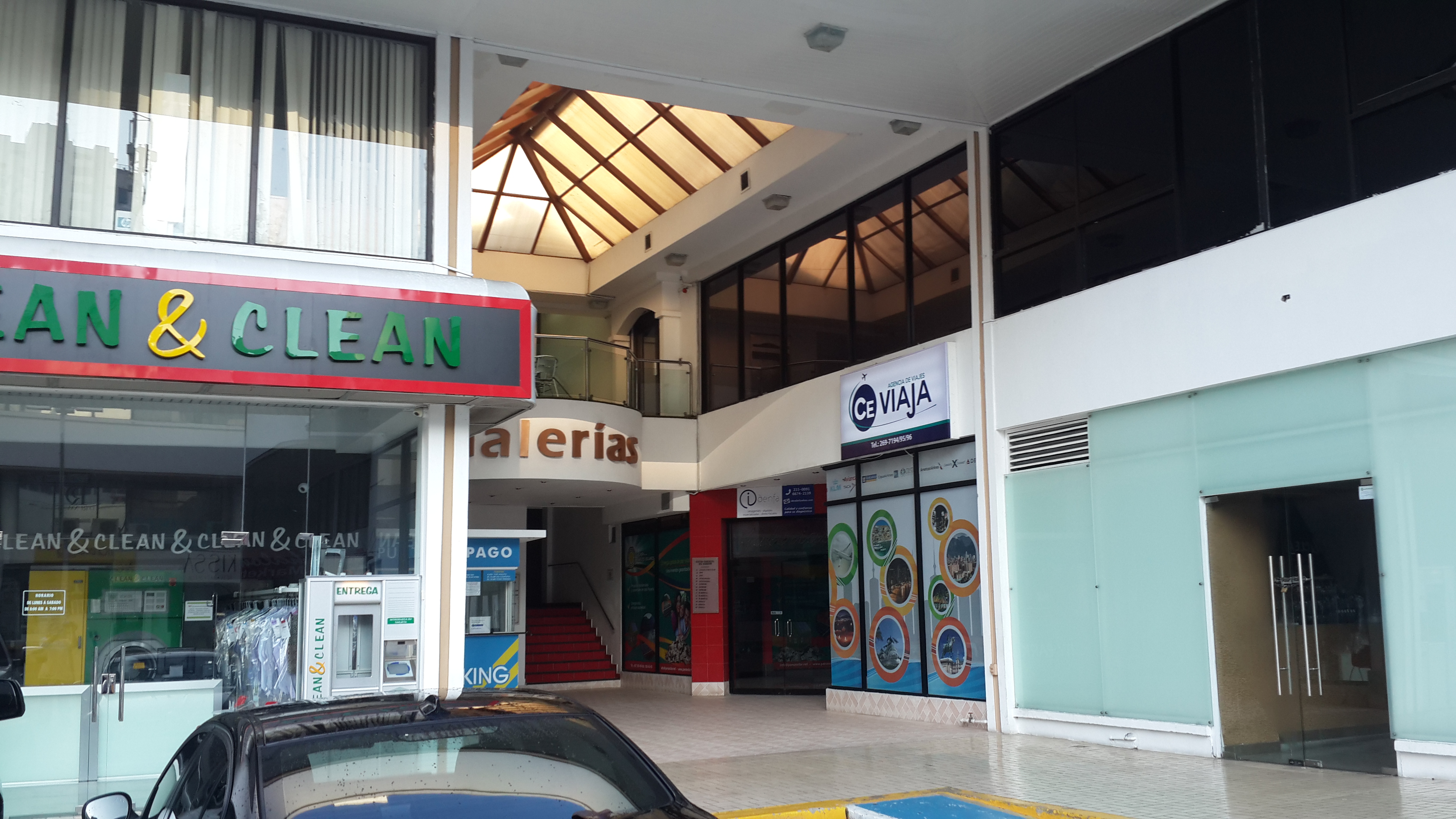 Galerías locales 6B y 6C